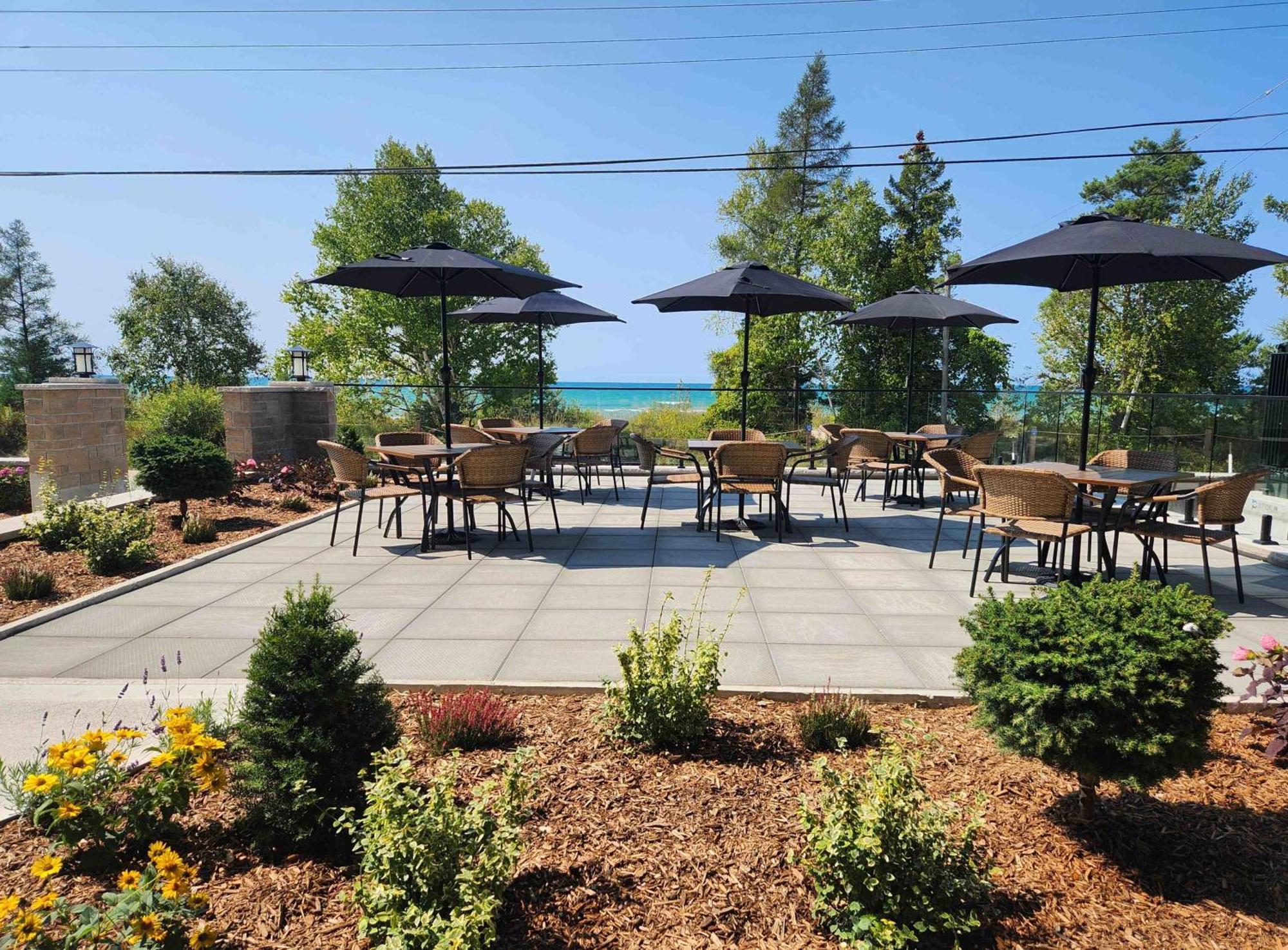 The Sands Hotel Sauble Beach Exterior photo