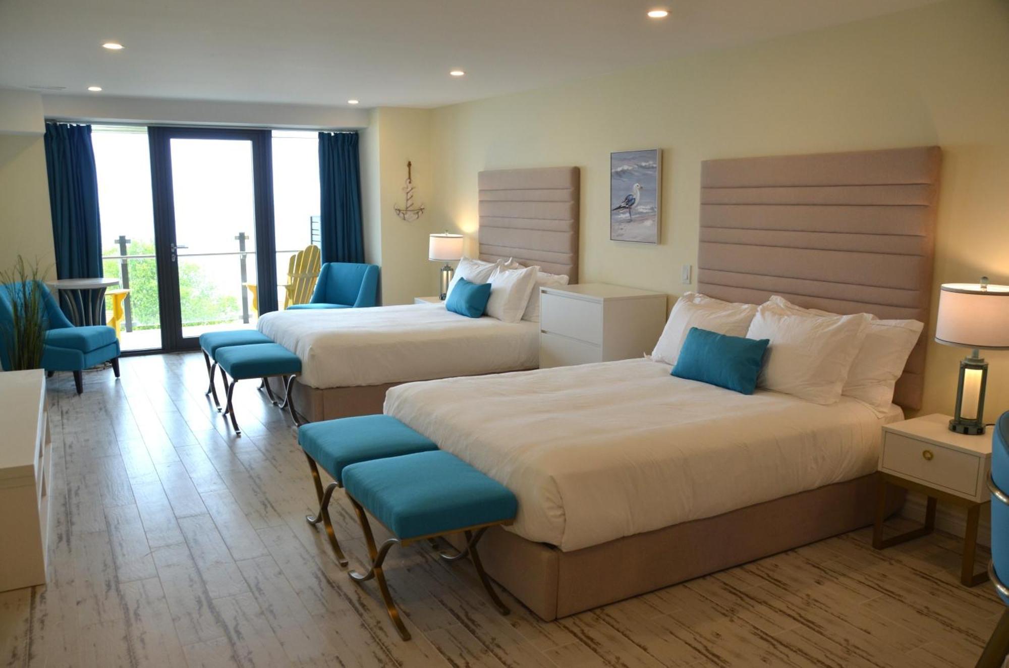 The Sands Hotel Sauble Beach Exterior photo